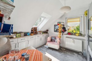 Kinderzimmer/Büro