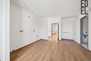 Küche mit Eingang