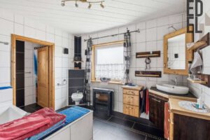 Badezimmer mit Bidet